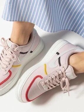 Nike WMNS AIR FORCE 1 '07 LX, Women’s Basketball Shoe